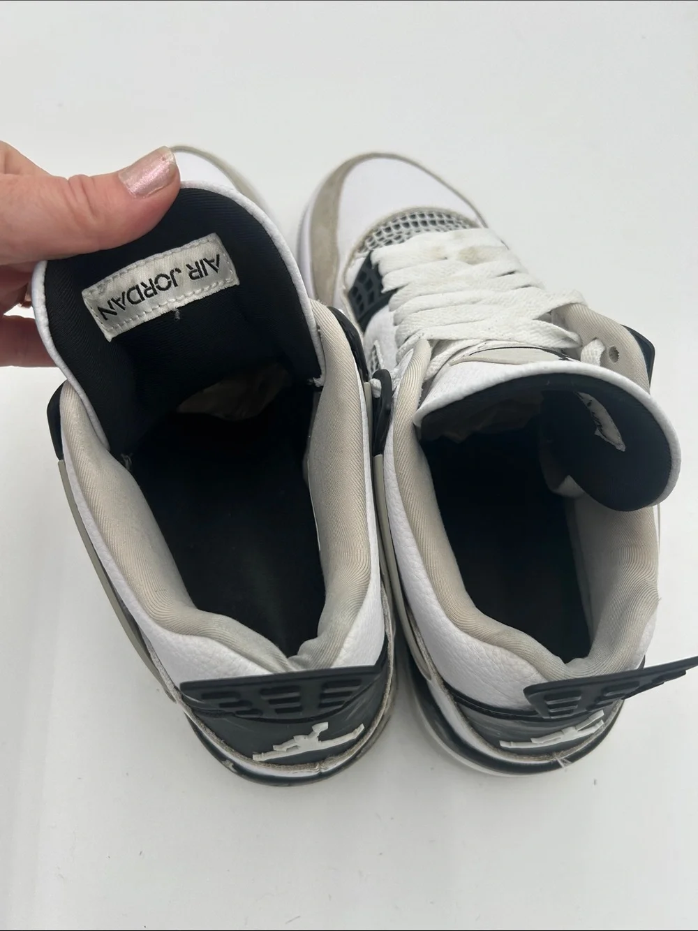 Nike Air Jordan 4 Retro 